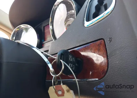 2016 Chrysler Town & Country Touring из США, поврежденный, VIN 2C4RC1BG0GR301270